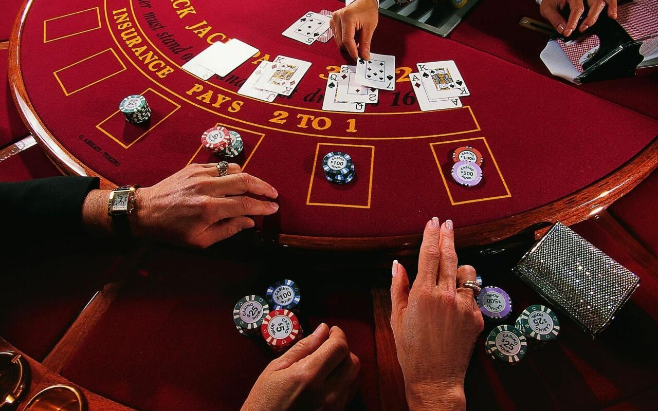 Kazino açmaq üçün bu qədər pul ödəmək LAZIMDIR