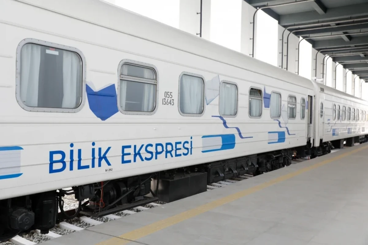 ADY-nin “Bilik Ekspresi” səyyar təlim qatarı istifadəyə verildi - FOTO