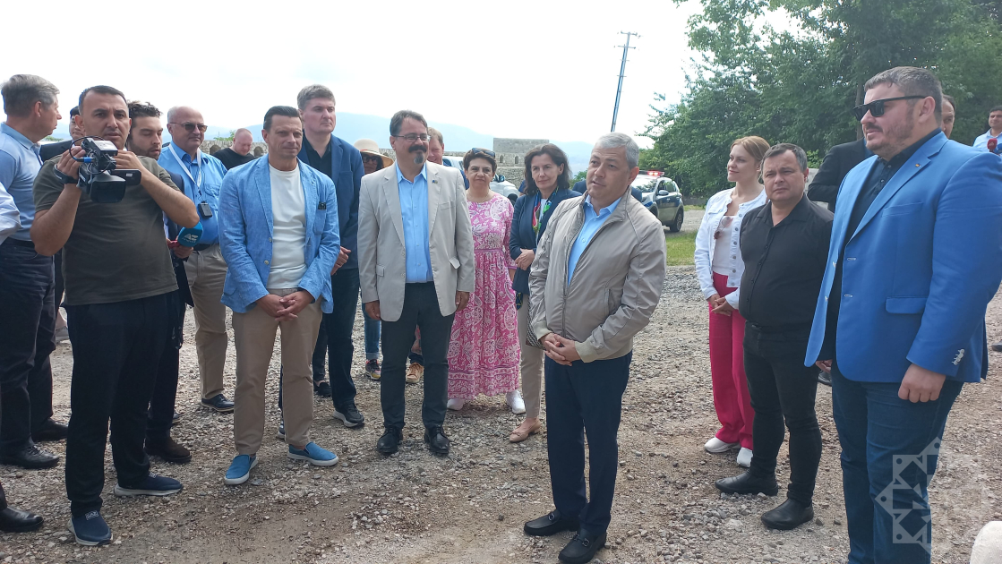 Xarici diplomatlar Şuşada - FOTO