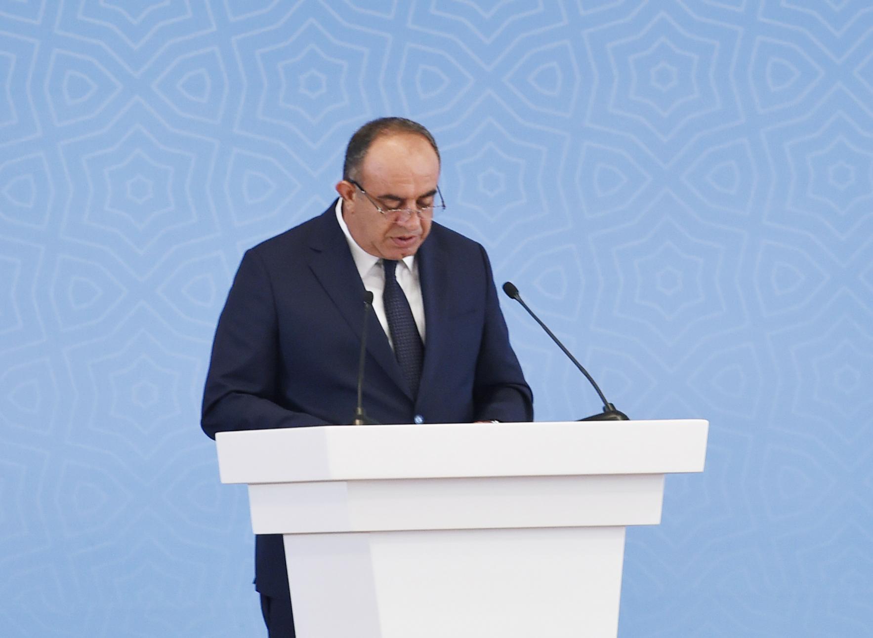 Prezident DTX-nin saxladığı icra başçısını İŞDƏN ÇIXARDI