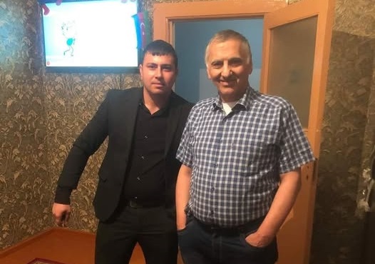 Dilqəm Əsgərovun oğlu: Atam balta ilə məni öldürəcəyini deyir