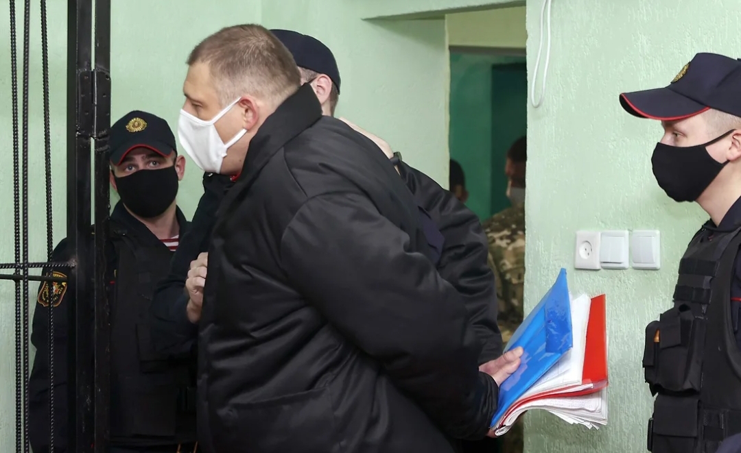 Belarus Tixanovskini həbsdən azad etdi