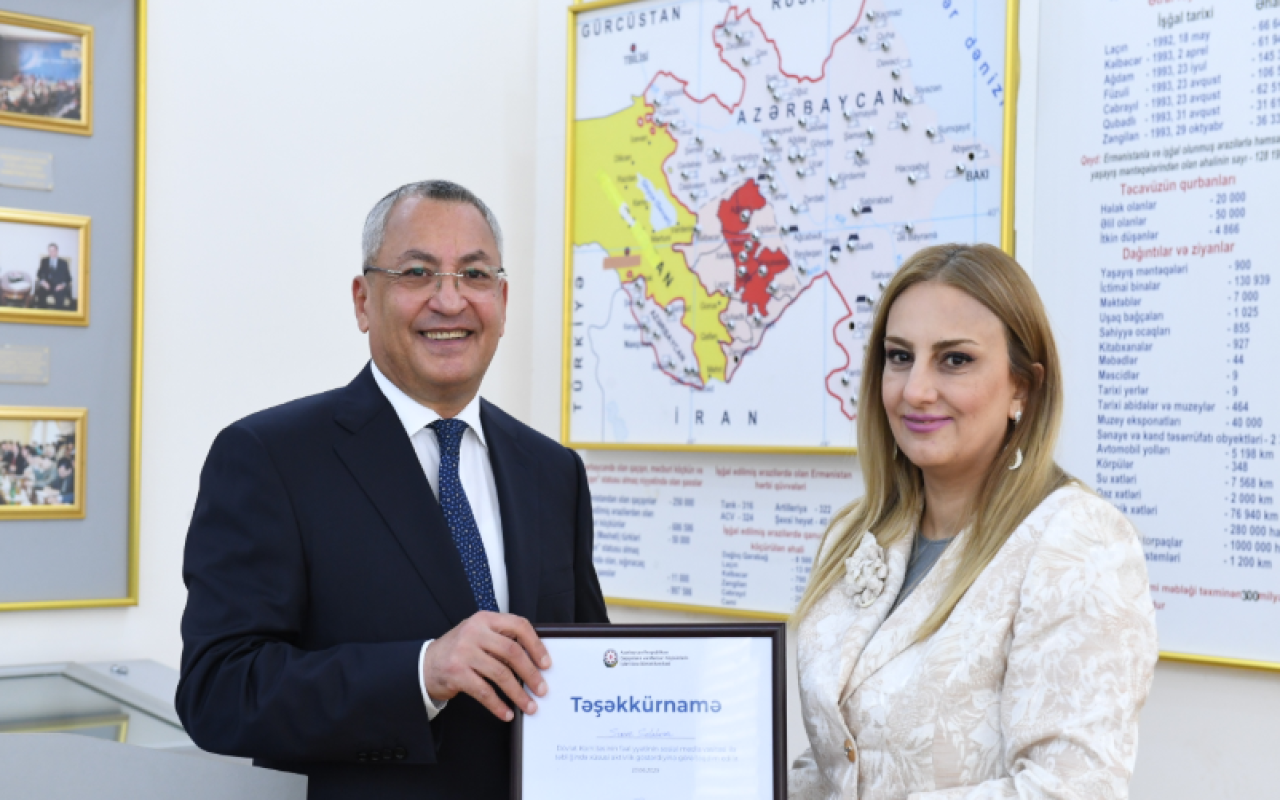Dövlət qulluqçularının peşə bayramı qeyd olundu