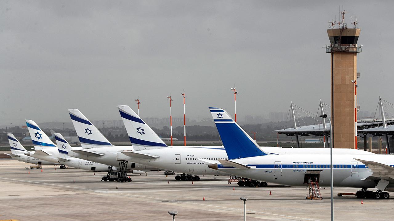 İsrail hava məkanını açdı