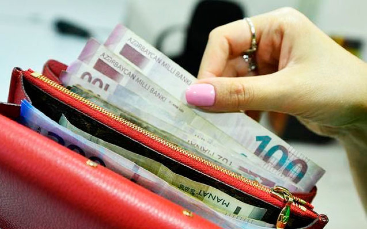 Bir həftə sonra Azərbaycanda təqaüdlər artırılacaq - DEPUTAT