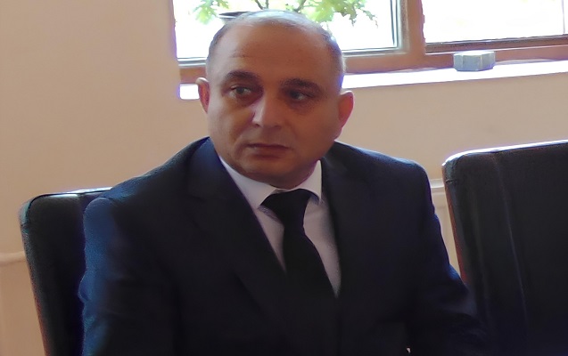 Məmur iş yerində vəfat etdi