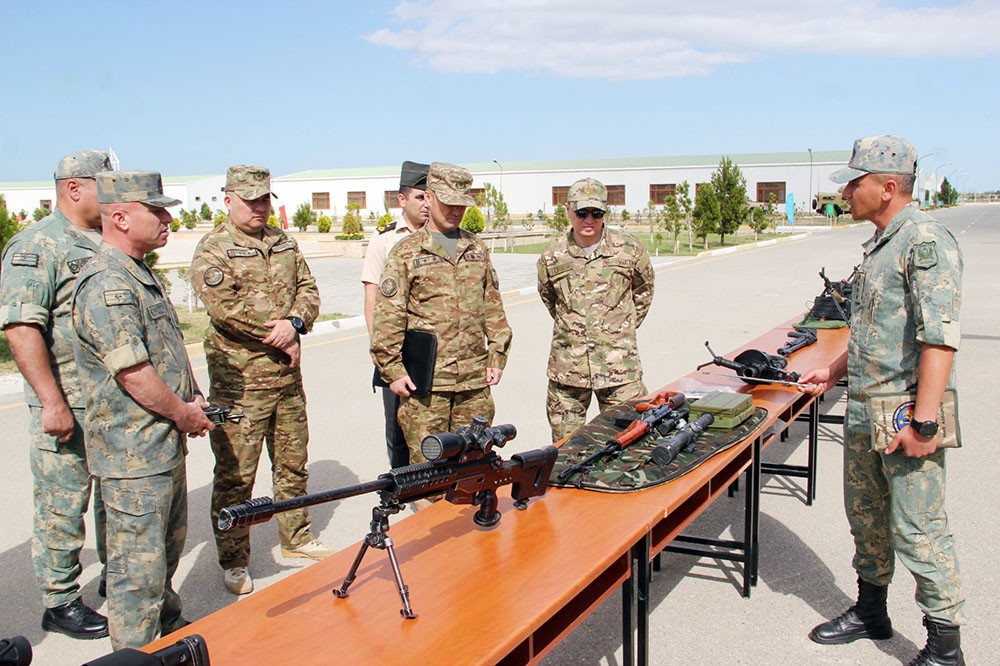 Azərbaycanla Qazaxıstan hərbçiləri bir arada - FOTO