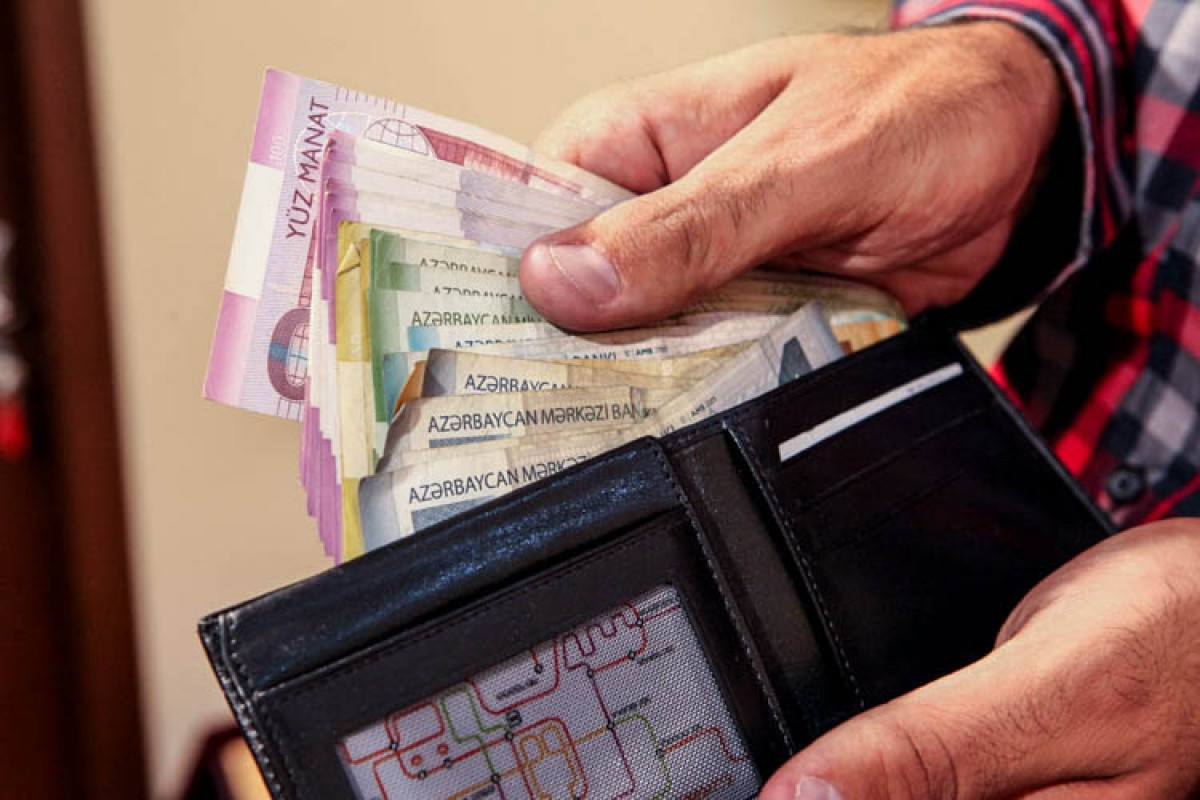 Azərbaycanda sosial müavinətlər və təqaüdlər artırılıb