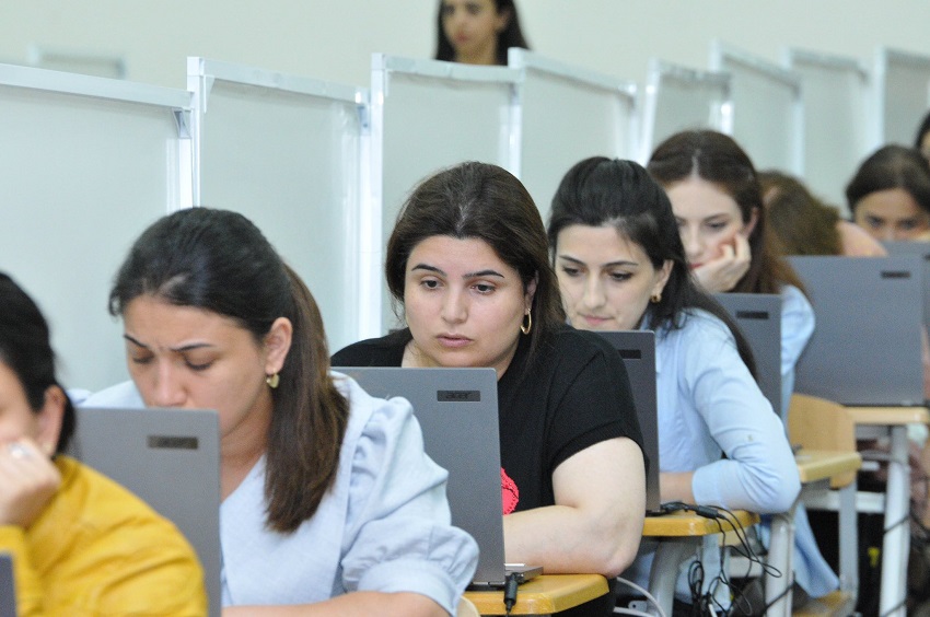 Təkrar sertifikasiyadan kəsilən 2344 müəllim işdən ÇIXARILDI