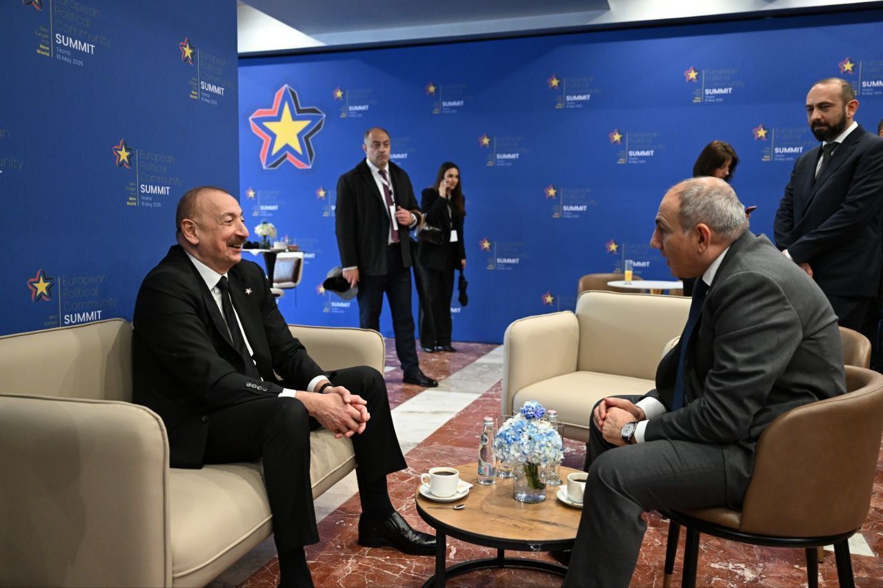 İlham Əliyevlə Paşinyanın görüşü GÖZLƏNİLİR