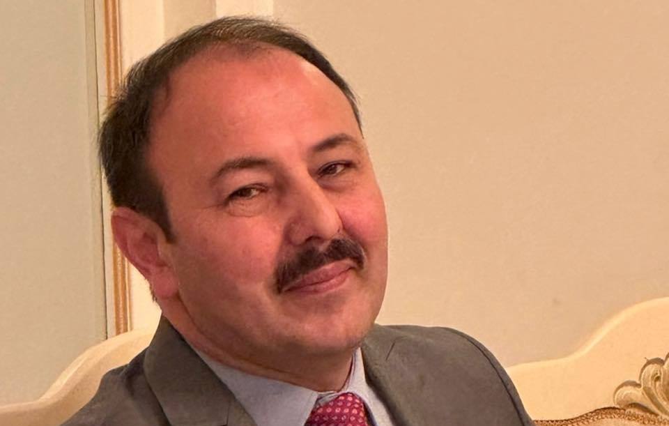 Rusdilli məktəblər: təhsil, yoxsa təhlükə?