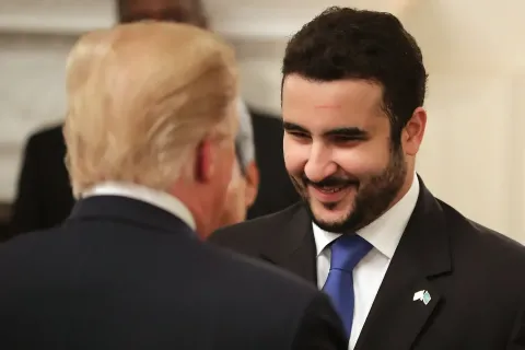 Səudiyyənin müdafiə naziri Trampla gizli görüş keçirib