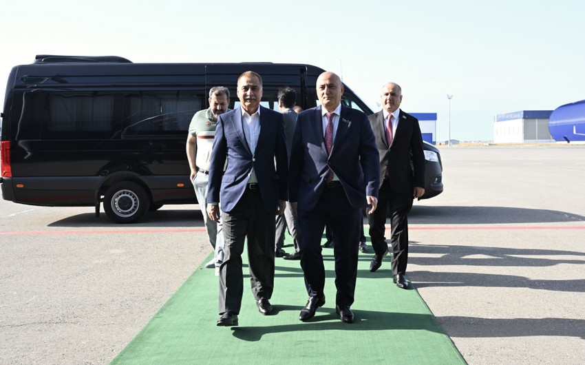 Pakistan spikeri Azərbaycana GƏLDİ