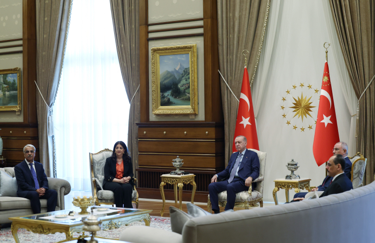 Ərdoğan Öcalanın nümayəndələrini qəbul edib - Yenilənib