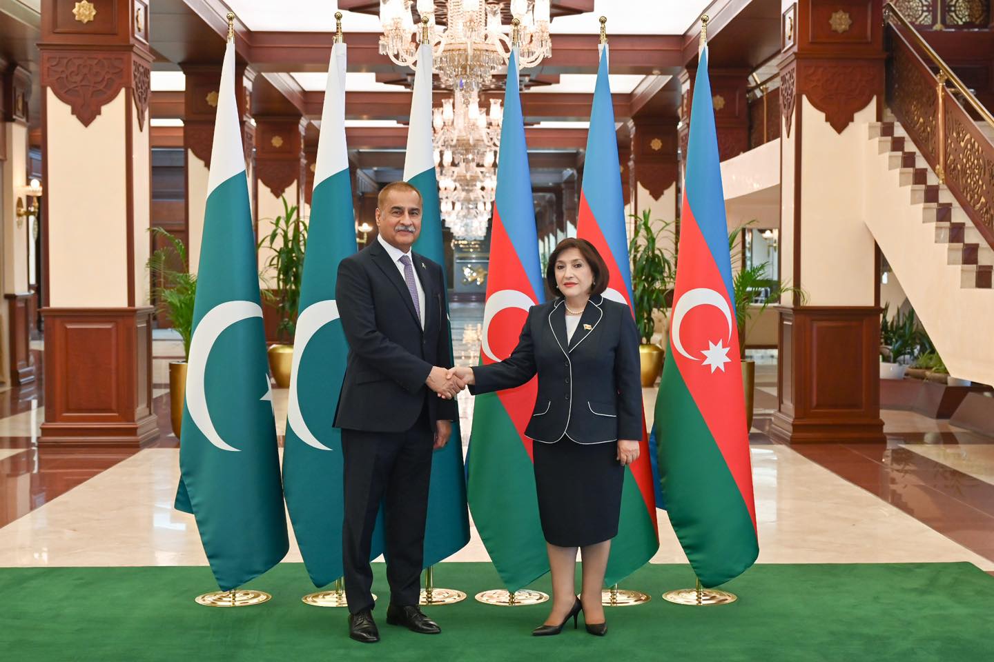 Sahibə Qafarova Pakistan Milli Assambleyasının sədri ilə görüşdü