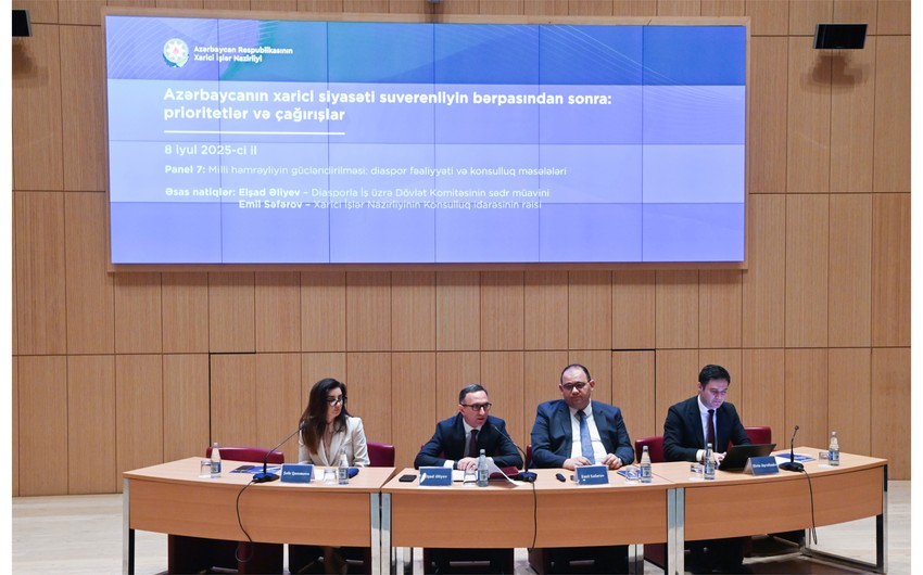 Səfirlər xaricdəki azərbaycanlıların məsələsini müzakirə etdilər