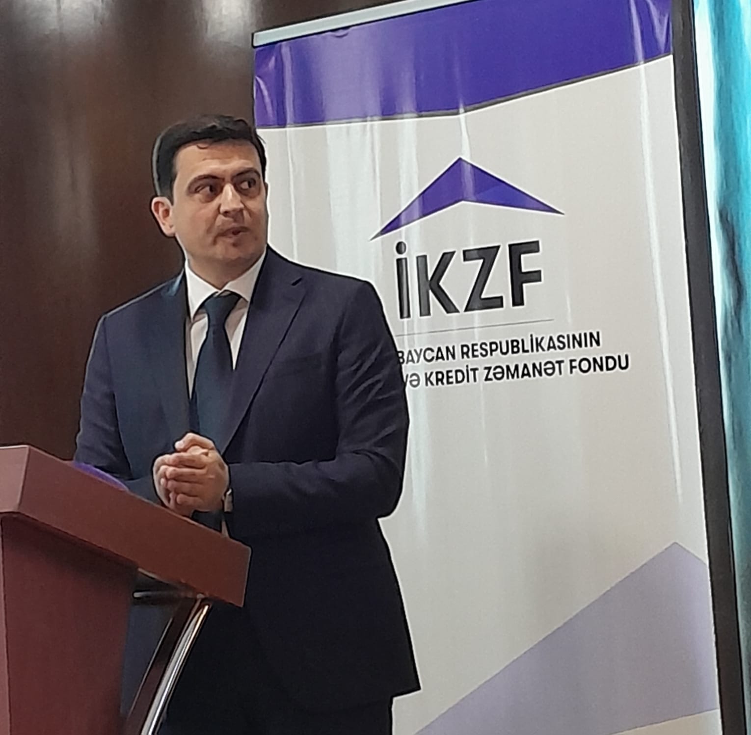 Azərbaycanda ipoteka kreditlərinin həcmi 5 milyard manatı ÖTÜB