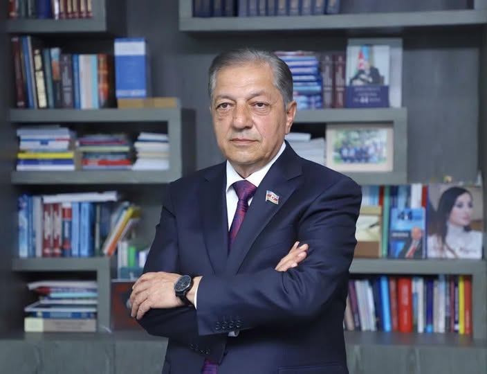 Cavanşir Feyziyev - gələcək uğurun bünövrəsini ilk addımı ilə qoya bilən insan…