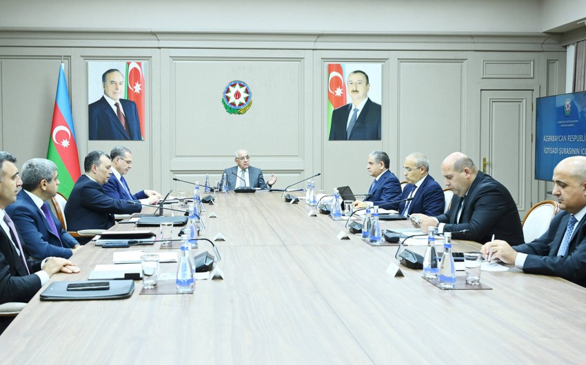 Baş nazir iclas keçirdi - Gələn ilin büdcəsi MÜZAKİRƏ EDİLDİ