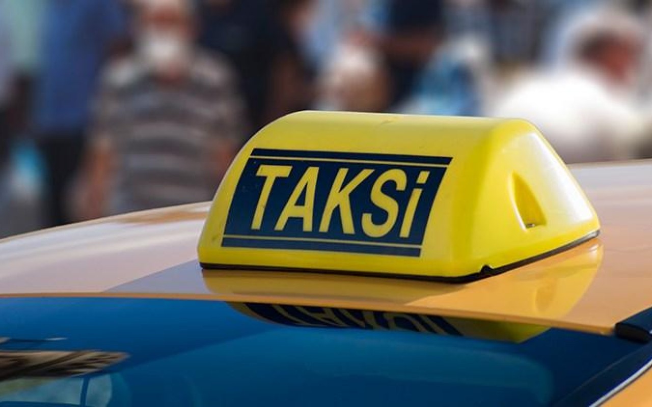 Taksi sürücülərinə yeni tələb