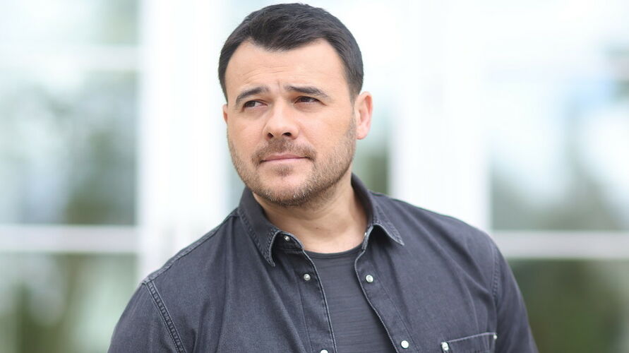Emin Ağalarov rus aparıcıları azərbaycanlılarla əvəz etdi