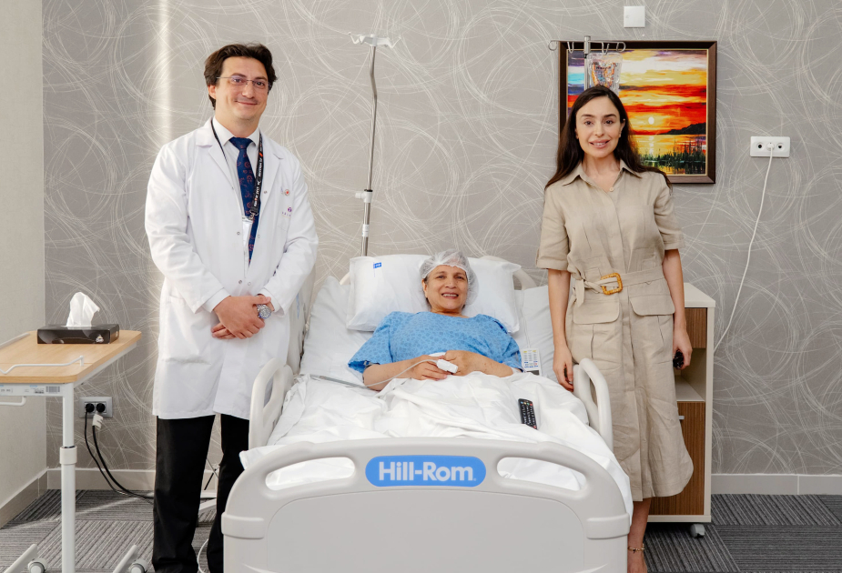 Leyla Əliyeva “Məlhəm Hospital”da - FOTO
