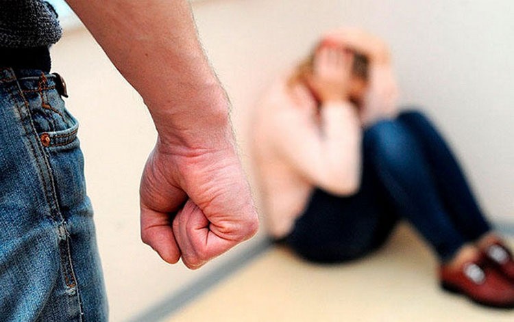 Gəncədə ata 22 yaşlı qızını döyüb öldürdü
