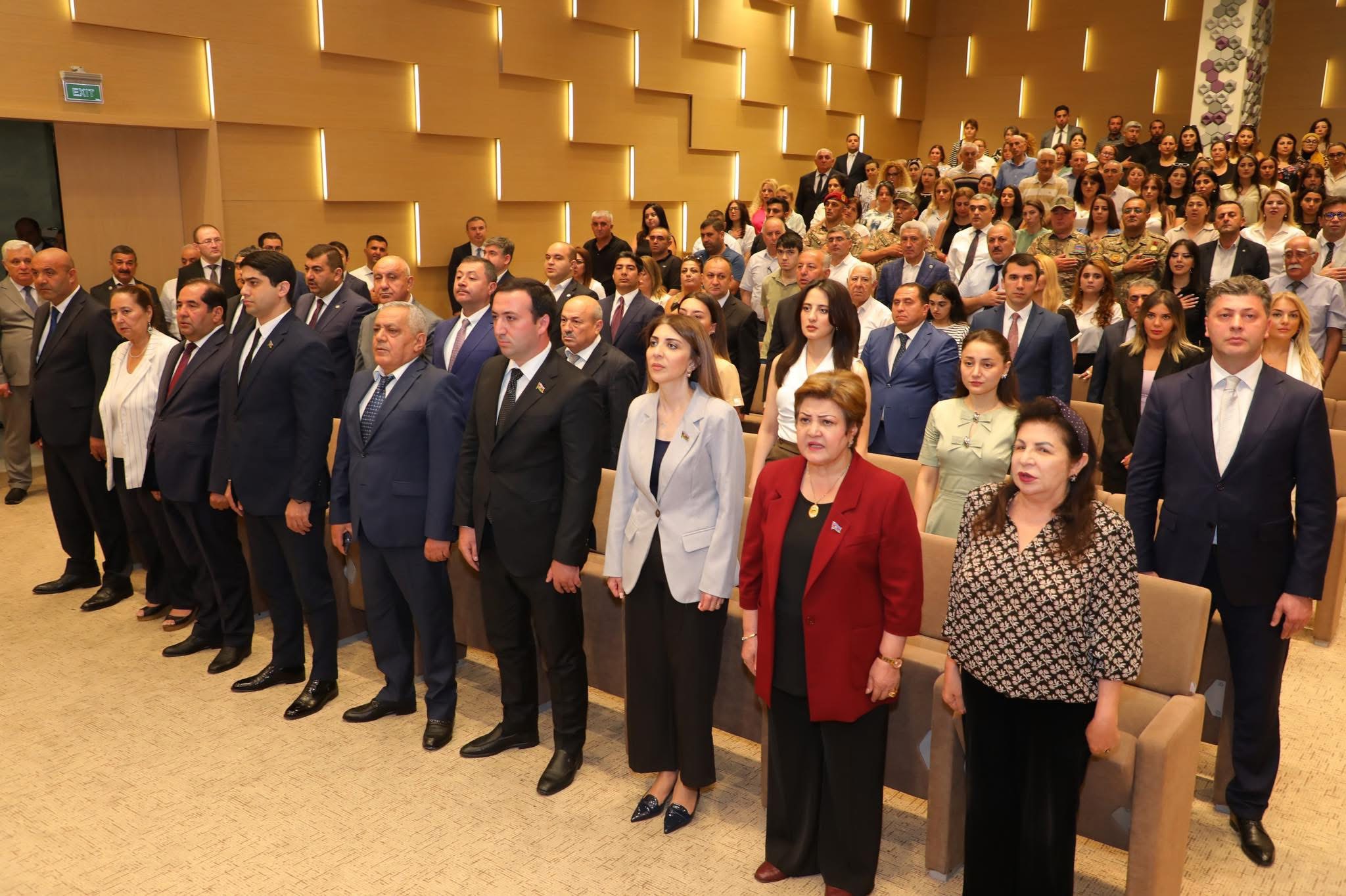 “Qərbi Azərbaycan İrsi” kitabının təqdimatı oldu