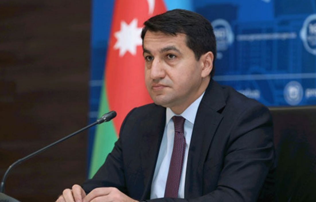 Danışıqlar bəzən ingilis, bəzən isə rus dilində aparıldı - Hikmət Hacıyev