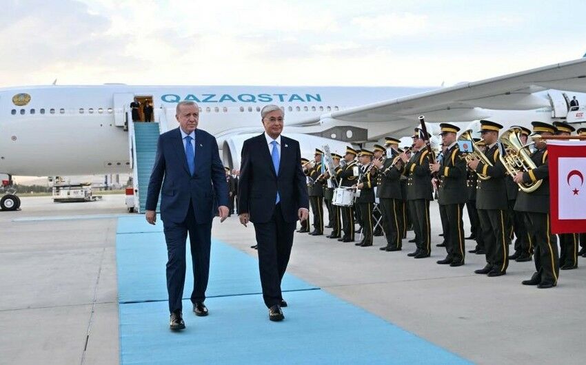 Tokayev Türkiyədə rəsmi səfərdədir