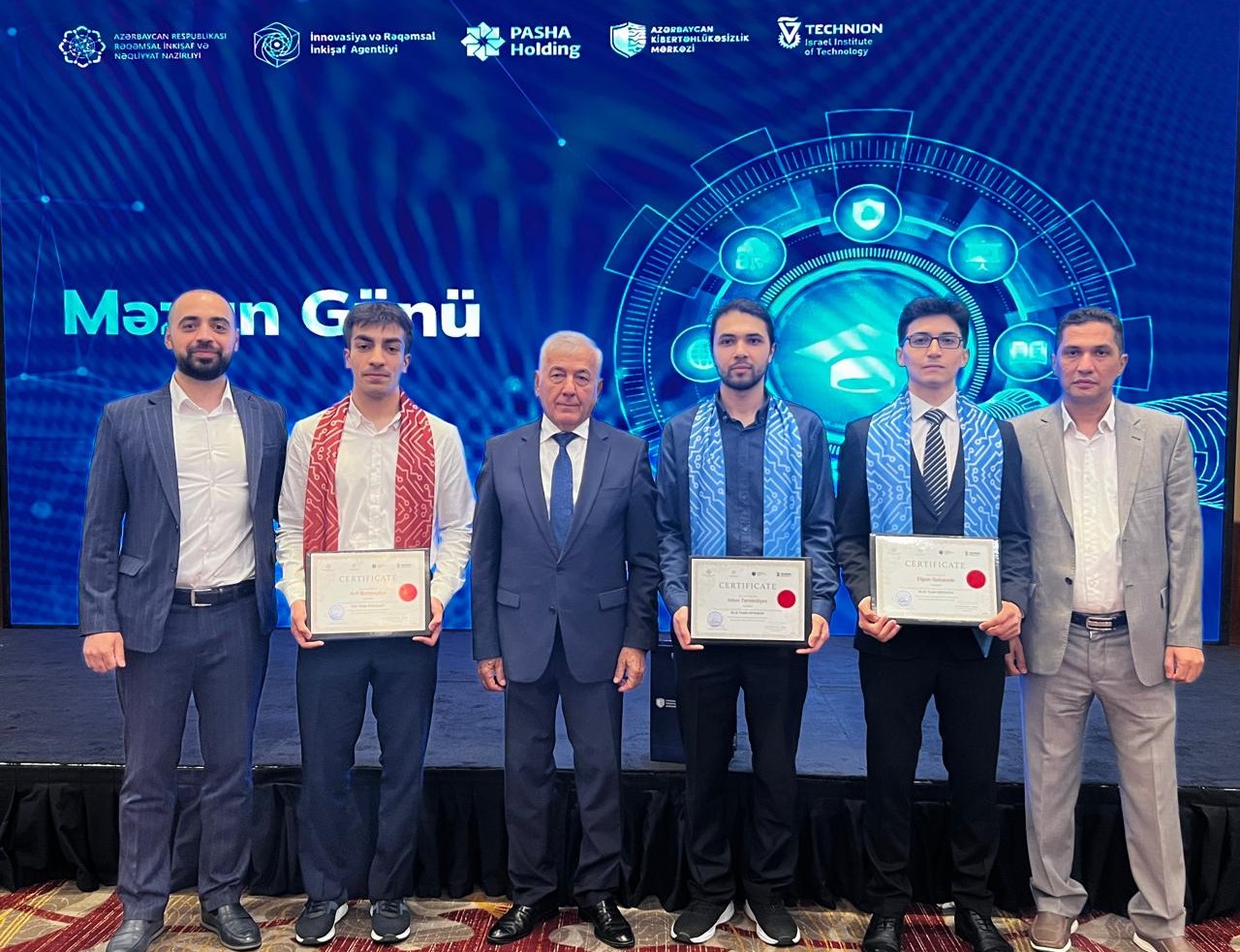 BMU tələbələri Azərbaycan Kibertəhlükəsizlik Mərkəzindən məzun olublar