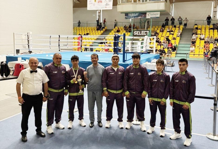 Boksçumuz Avropada gümüş medal qazandı 