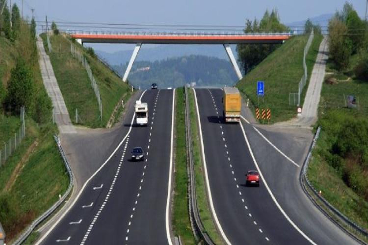 Avtomagistraldan ödənişli yol kimi istifadə Qaydasında dəyişiklik edildi