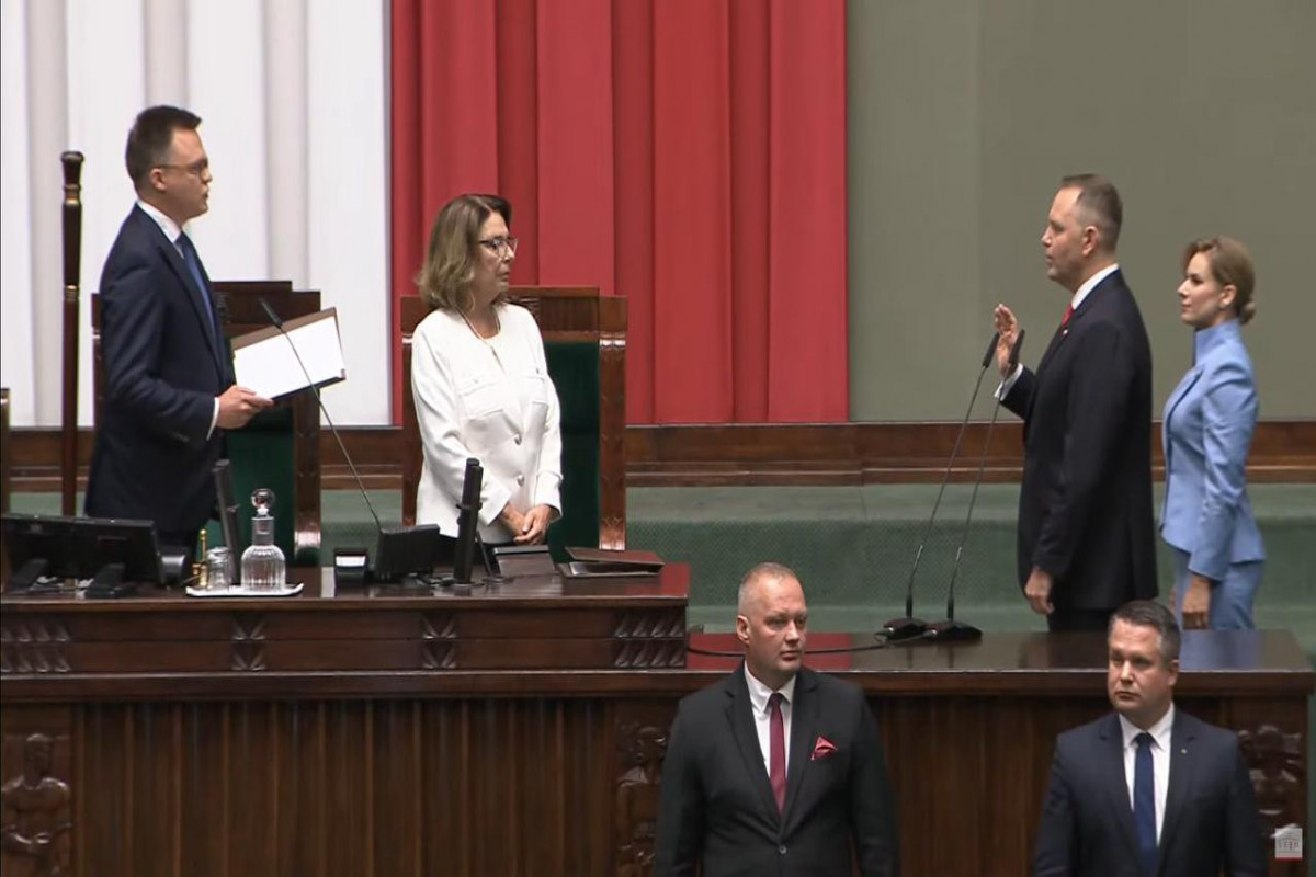 Polşa prezidenti and içdi