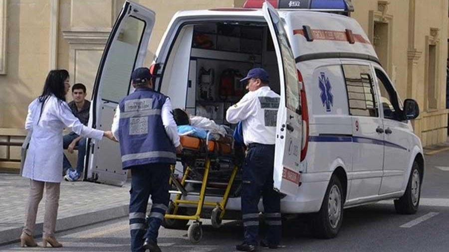 Uşaq bağçasının işçiləri yol qəzasına düşdü - 6 nəfər yaralandı