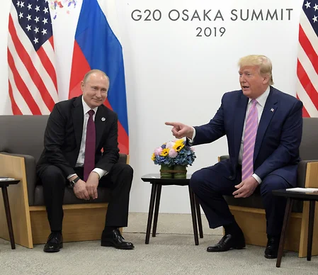 Putinlə Tramp harada görüşəcək?