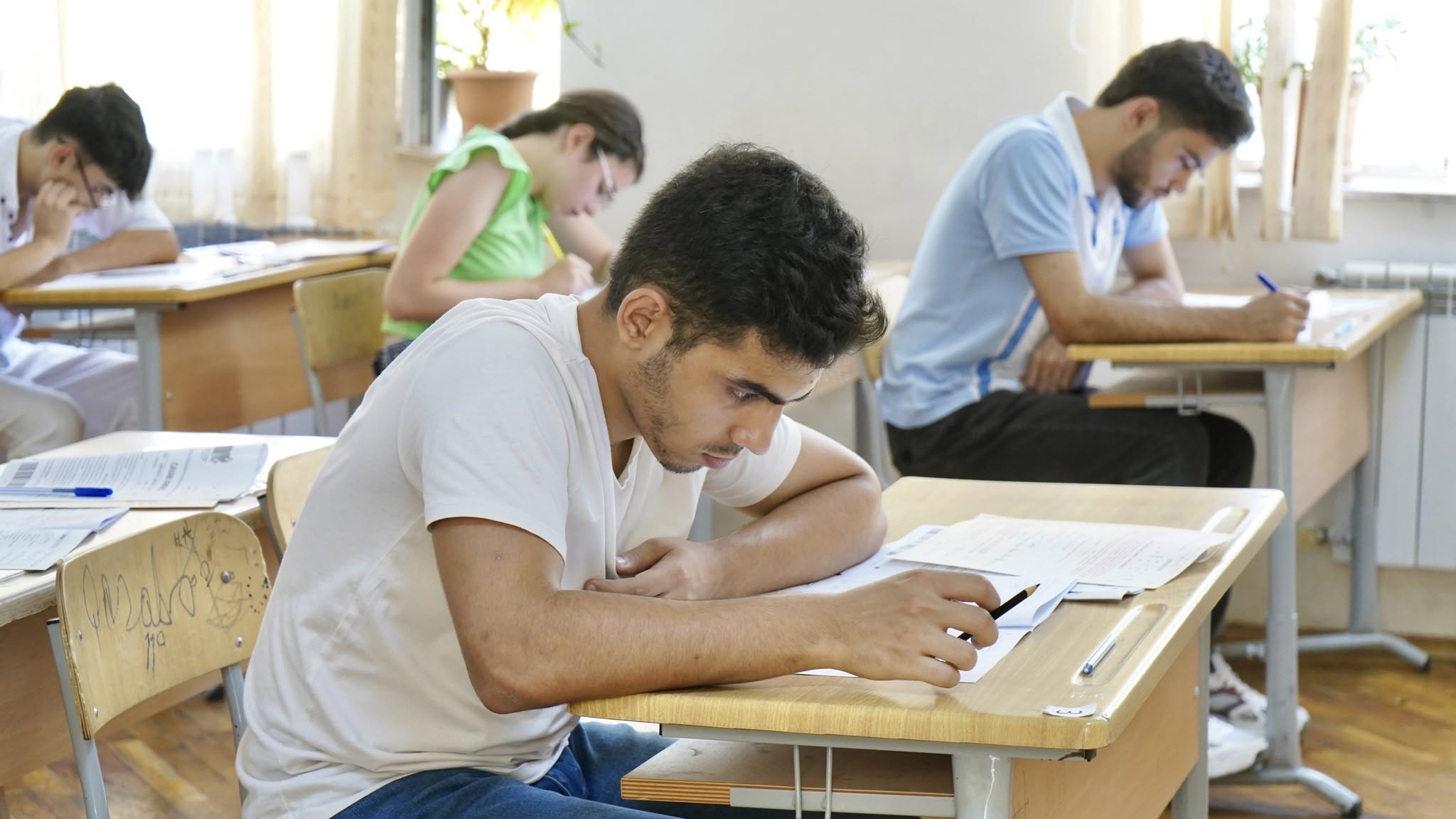 DİM universitetlərlərin rus bölməsilə bağlı məlumata aydınlıq gətirdi