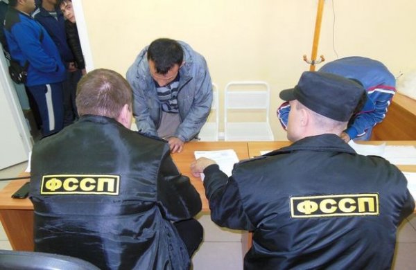 33 azərbaycanlı Rusiyanın Sverdlovsk vilayətindən deportasiya edilib