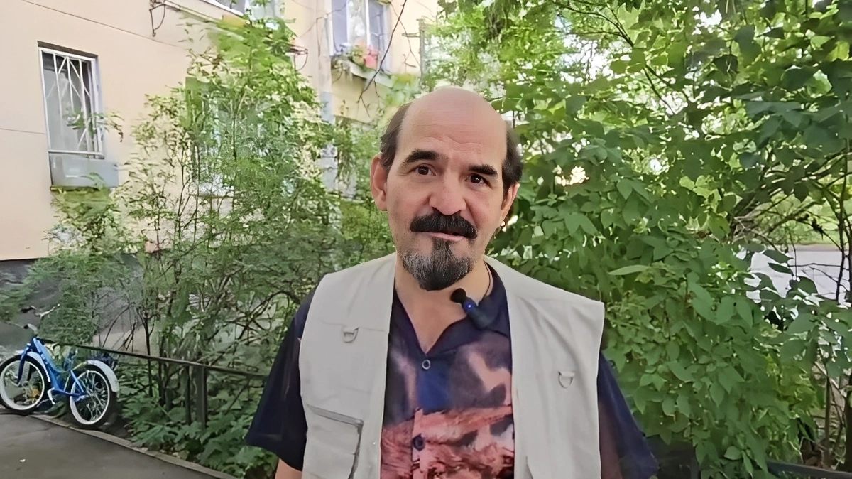 Rusiyada “Lenin” döyüldü - VİDEO