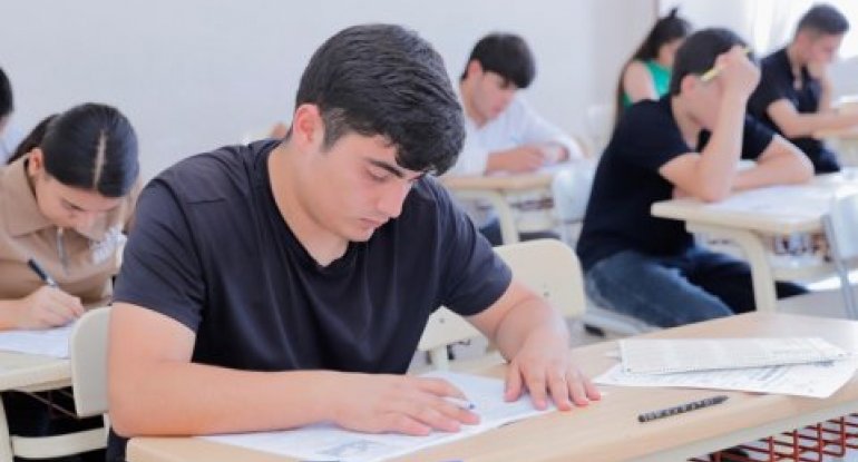 İxtisas seçimi bu gün başa çatır - Hansı qruplarda "sıxlıqdır"...