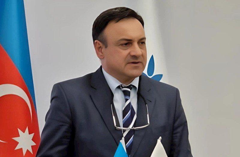 Övladı tələbə adını qazanan deputatdan AÇIQLAMA