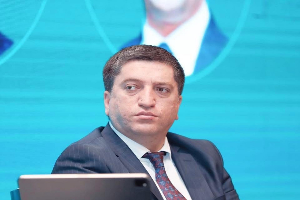 İqtisadiyyat nazirinə yeni müşavir təyin edildi