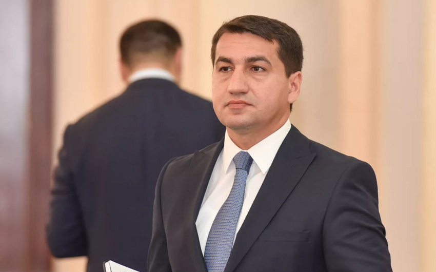 Hikmət Hacıyev Çinin "Sinxua" agentliyinə müsahibə verib
