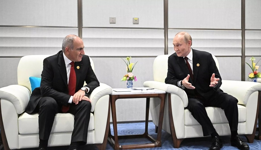Putin Çində Paşinyanla GÖRÜŞDÜ