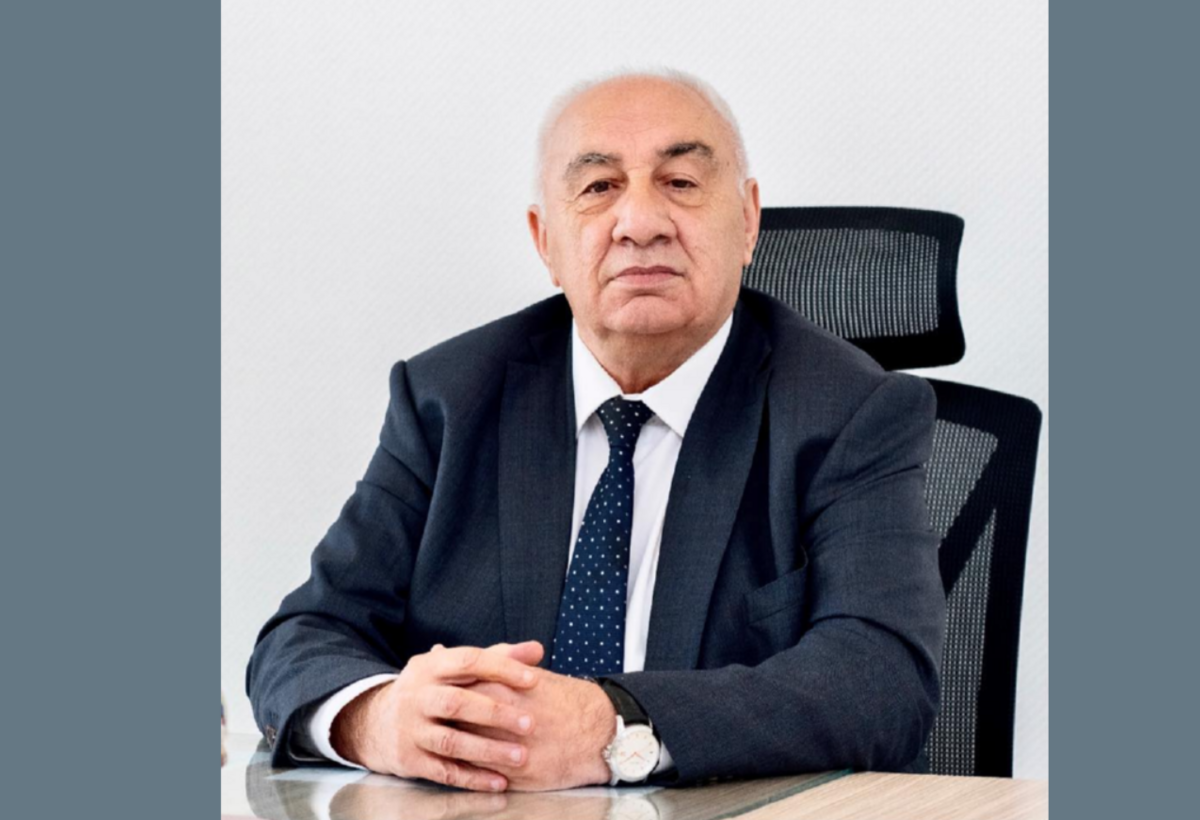 Əməkdar həkim vəfat etdi