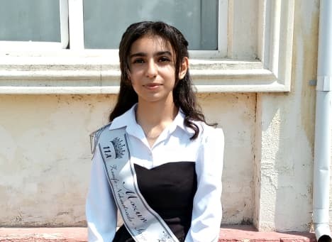 Cənub bölgəsinin qız məzunu Hərbi İnstituta qəbul olundu