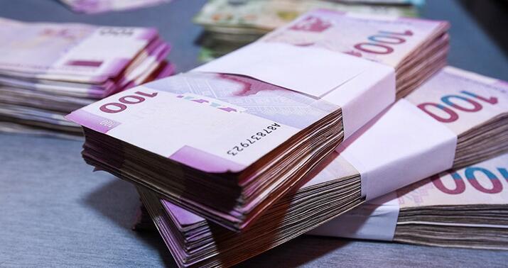Dövlət büdcəsinin gəlirləri proqnozu üstələdi