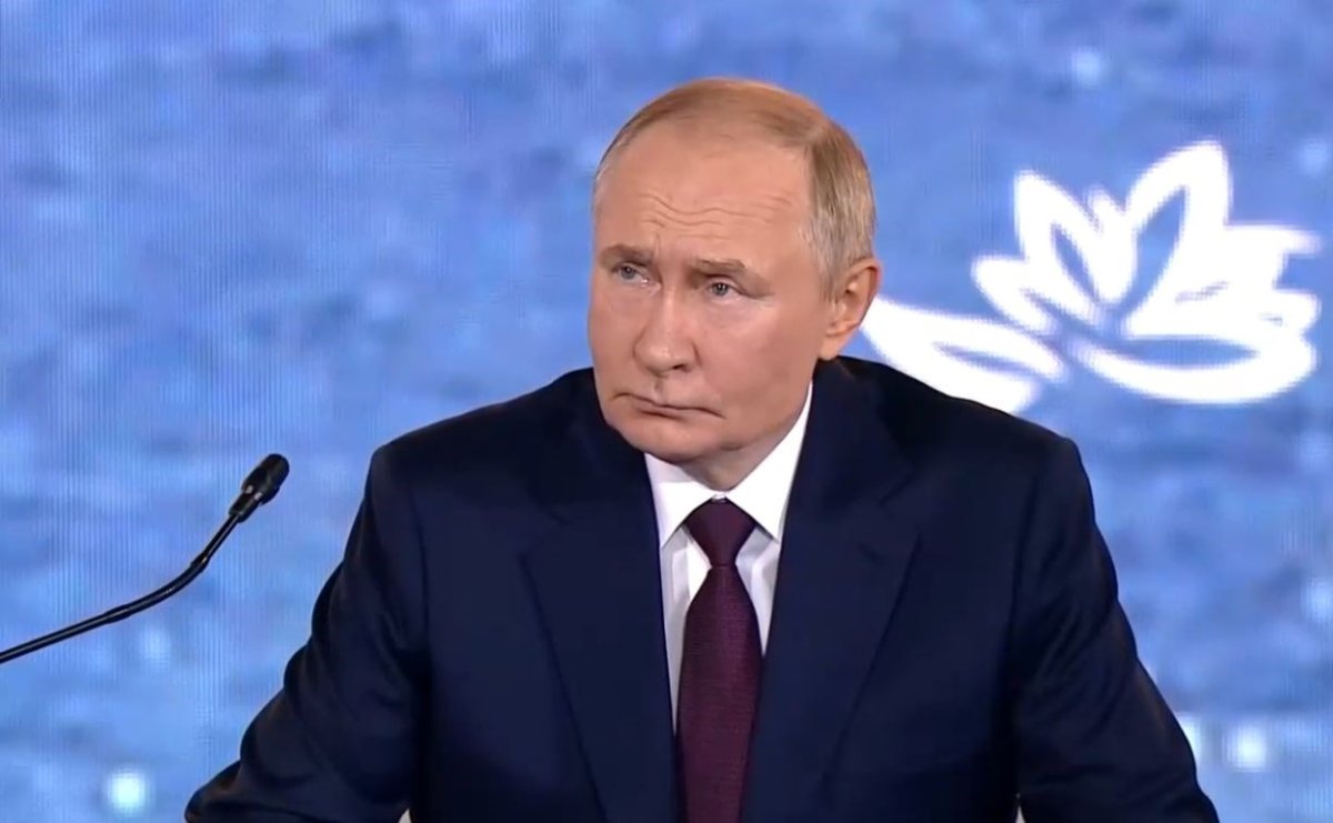 Putin Moldovada çevrilişə hazırlaşır -