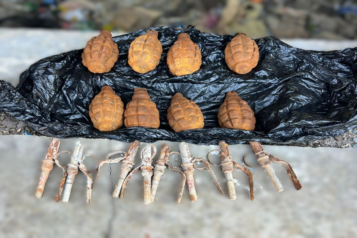 Həbs olunmuş şəxsin gizlətdiyi 8 qumbara tapıldı - FOTO