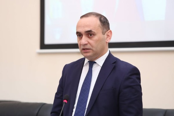 Deputatdan qeyri-ənənəvi təriqətlərlə bağlı XƏBƏRDARLIQ
